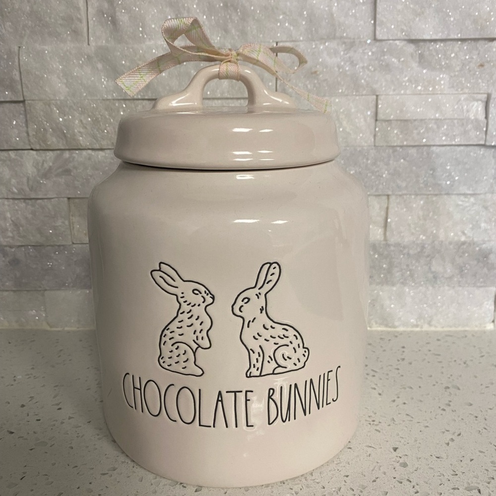 Rae Dunn Chocolate Bunnies 🐰
